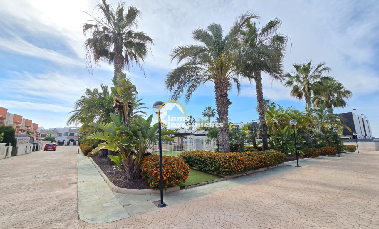 Resale - Apartment - Orihuela Costa - Pimienta
