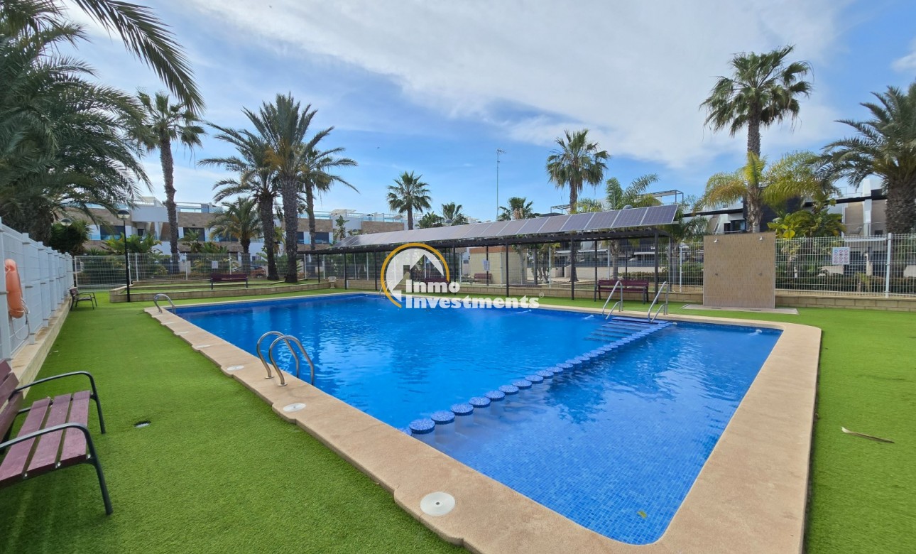 Resale - Apartment - Orihuela Costa - Pimienta