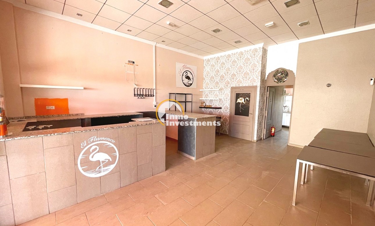 Resale - Commercial - Algorfa - La Finca Golf