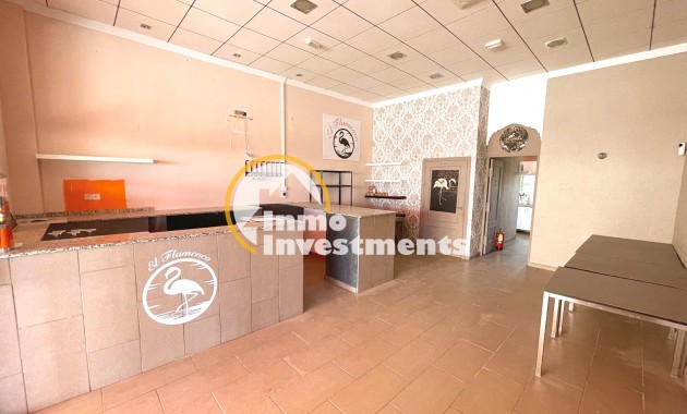 Resale - Commercial - Algorfa - La Finca Golf
