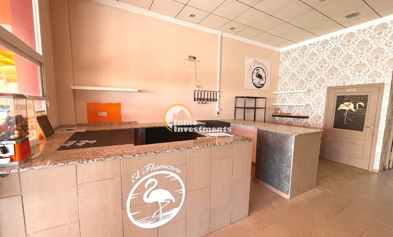 Resale - Commercial - Algorfa - La Finca Golf