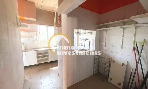 Resale - Commercial - Algorfa - La Finca Golf