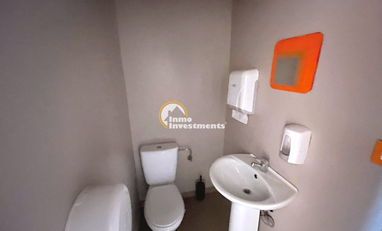 Resale - Commercial - Algorfa - La Finca Golf