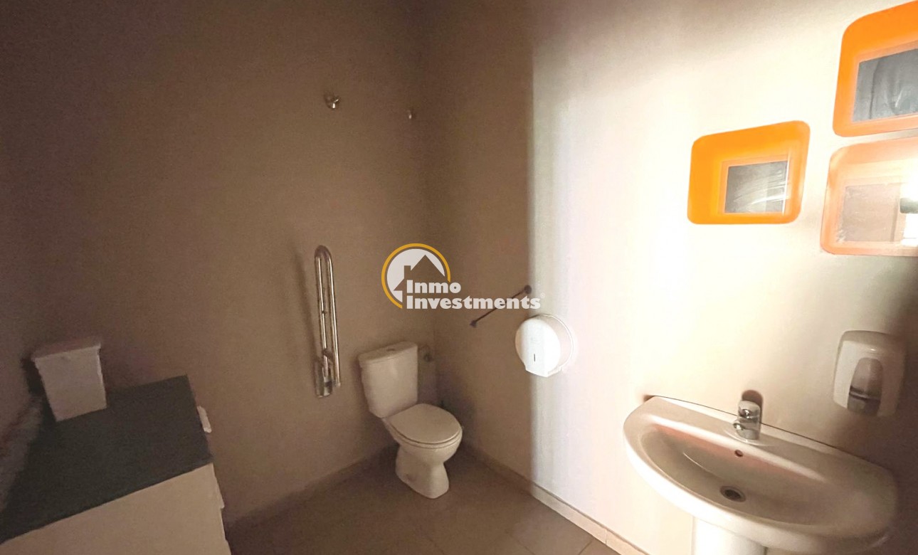 Resale - Commercial - Algorfa - La Finca Golf