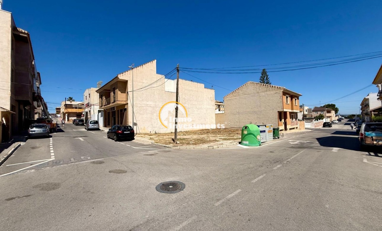 Resale - Land - San Miguel de Salinas - CENTRO URBANO