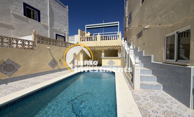 Resale - Semi detached villa - San Miguel de Salinas - San Miguel De Salinas