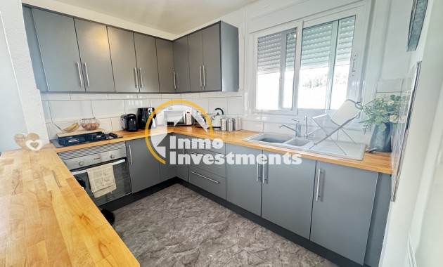 Resale - Villa - Villamartin - Eagles Nest 