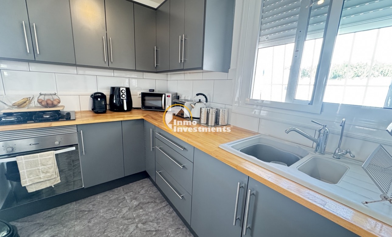 Resale - Villa - Villamartin - Eagles Nest 