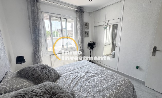 Resale - Villa - Villamartin - Eagles Nest 