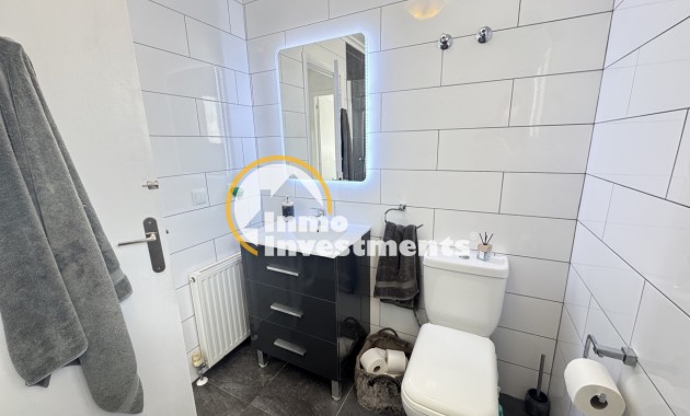 Resale - Villa - Villamartin - Eagles Nest 