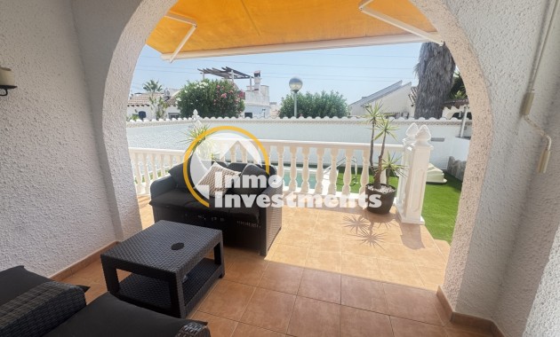 Resale - Villa - Villamartin - Eagles Nest 