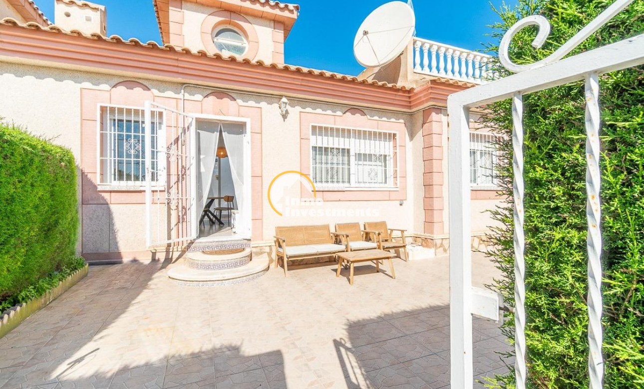 Till salu - Parhus - Playa Flamenca