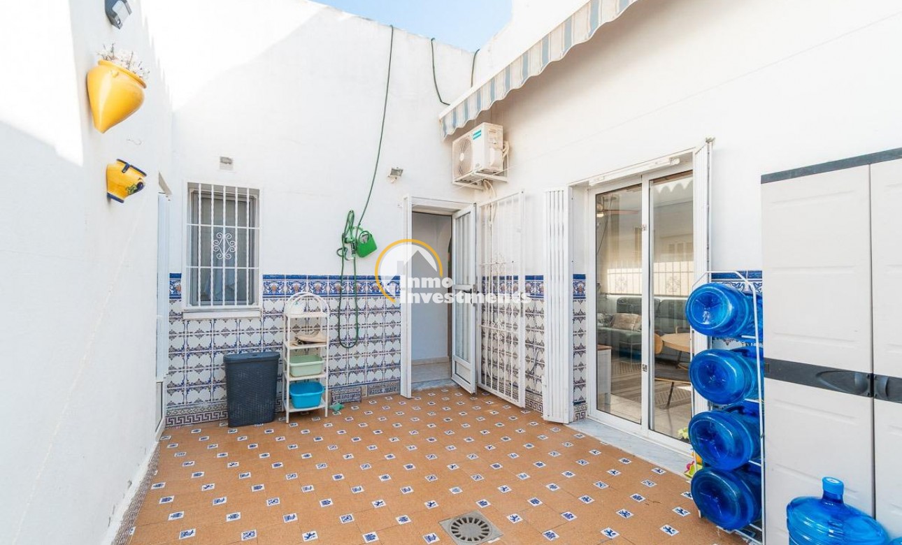 Till salu - Parhus - Playa Flamenca