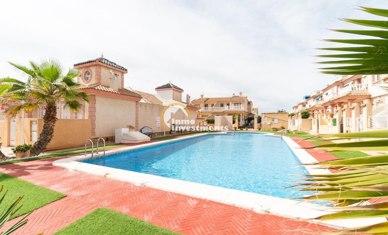 Till salu - Parhus - Playa Flamenca