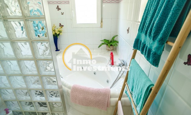 Resale - Villa - La Marina