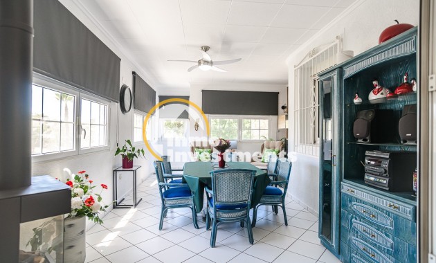 Resale - Villa - La Marina