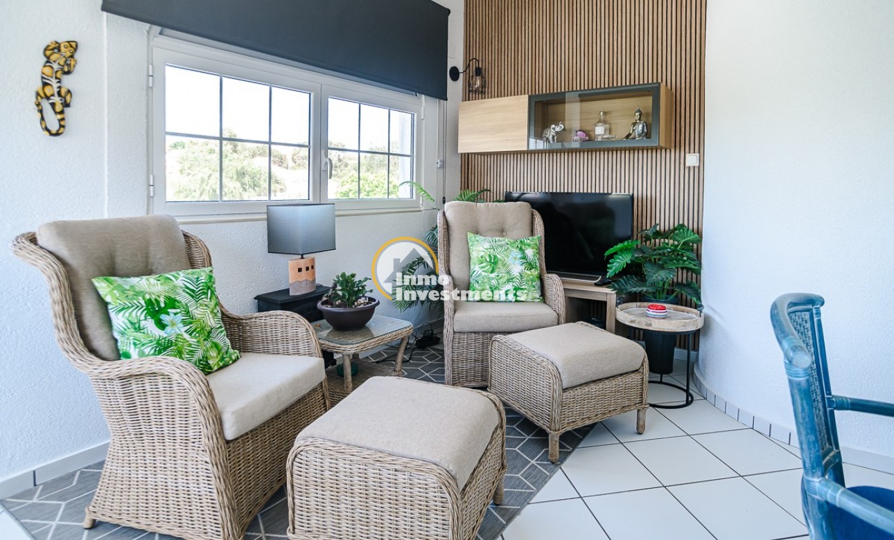 Resale - Villa - La Marina