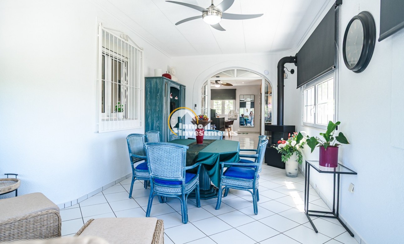 Resale - Villa - La Marina