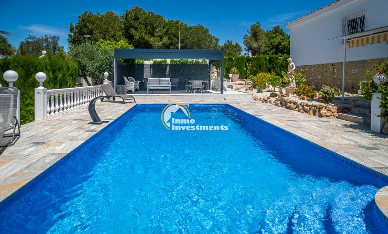 Resale - Villa - La Marina