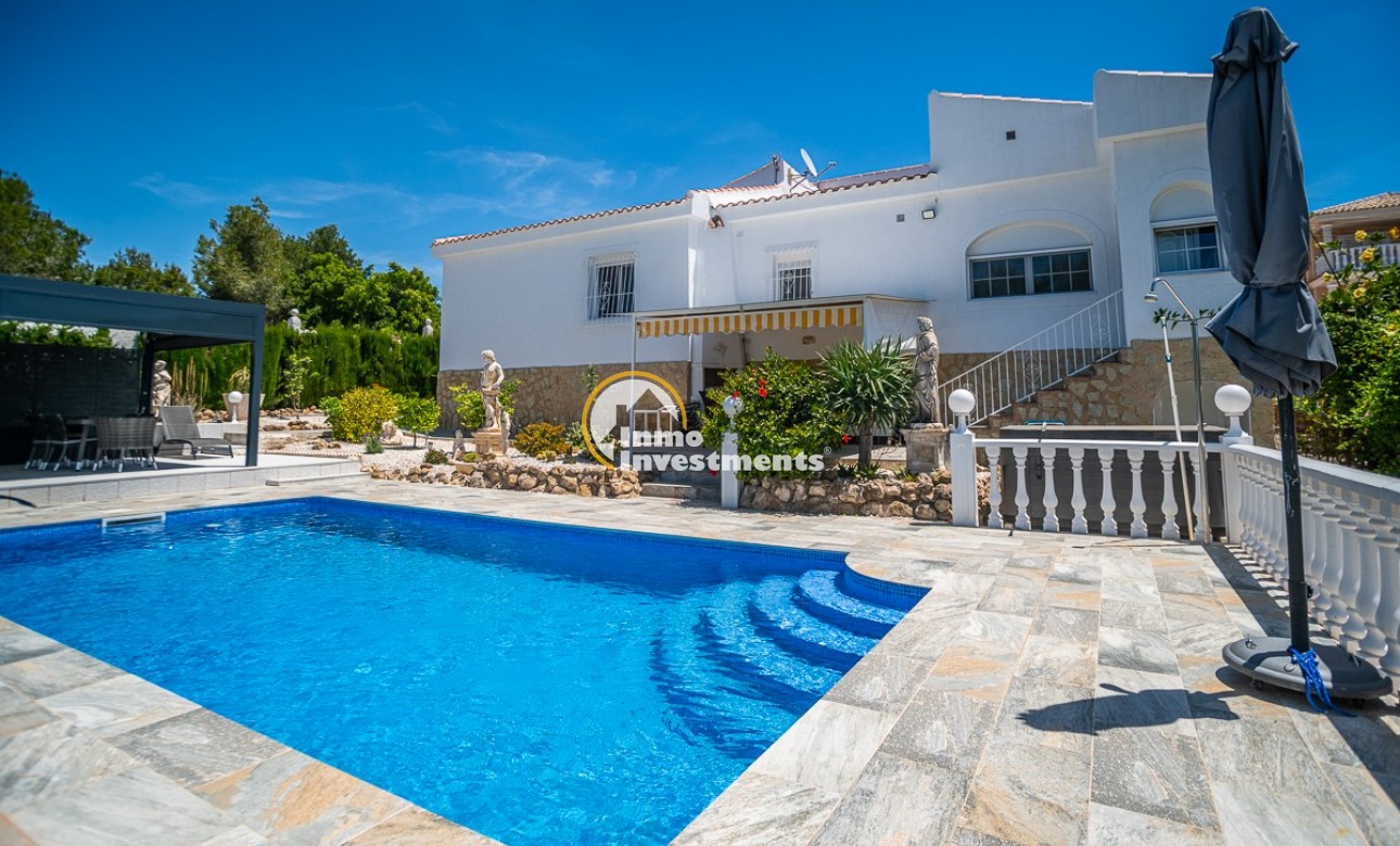 Resale - Villa - La Marina