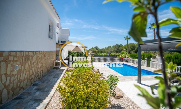 Resale - Villa - La Marina