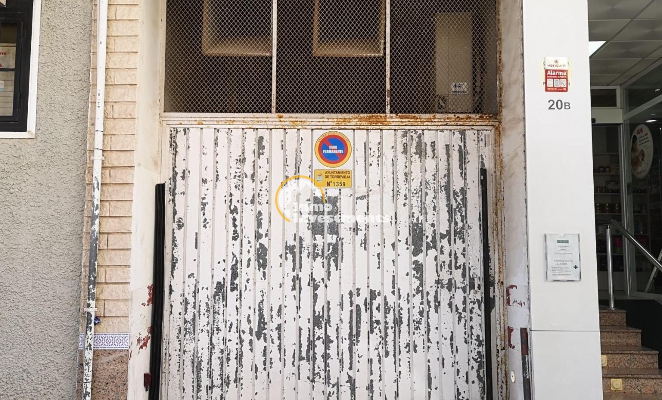 Gebrauchtimmobilien - Garage - Torrevieja - Centro