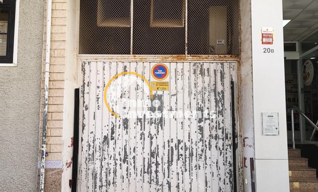 Gebrauchtimmobilien - Garage - Torrevieja - Centro
