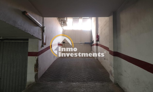 Gebrauchtimmobilien - Garage - Torrevieja - Centro