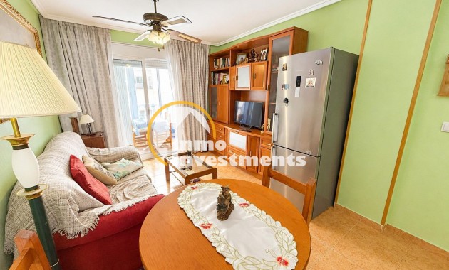 Resale - Apartment - Torrevieja - Nueva Torrevieja