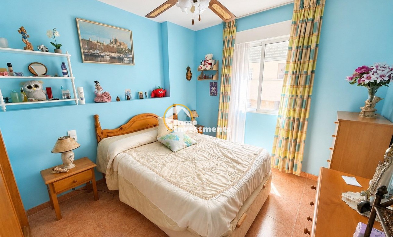 Resale - Apartment - Torrevieja - Nueva Torrevieja