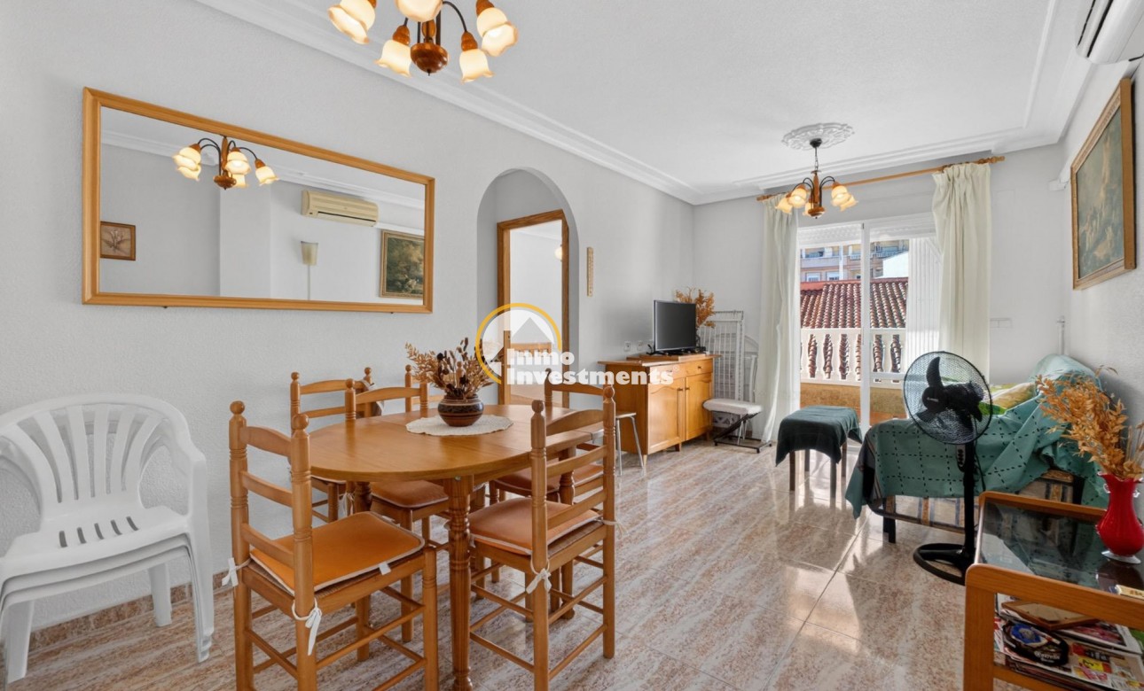 Resale - Apartment - Torrevieja - Beach