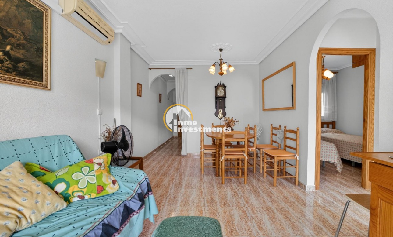Resale - Apartment - Torrevieja - Beach