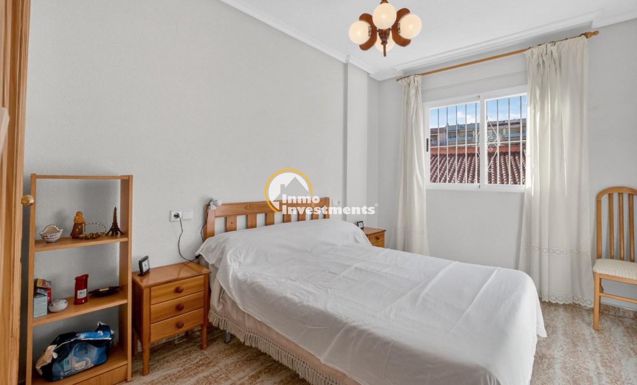 Resale - Apartment - Torrevieja - Beach
