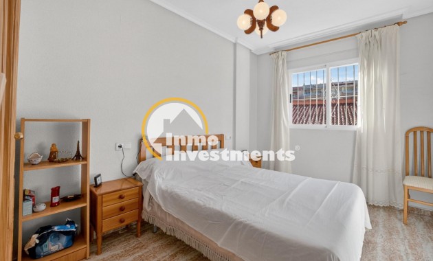 Resale - Apartment - Torrevieja - Beach