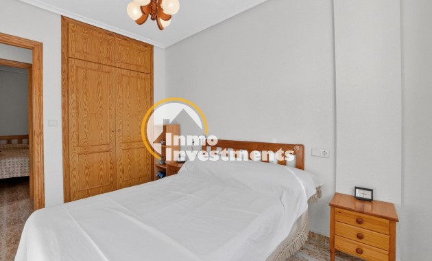 Resale - Apartment - Torrevieja - Beach
