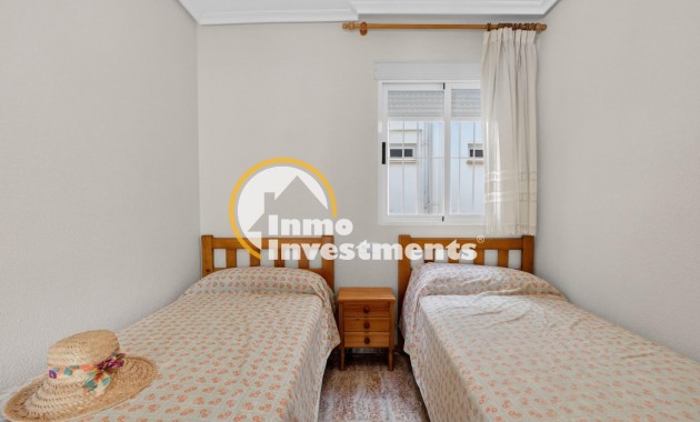 Resale - Apartment - Torrevieja - Beach
