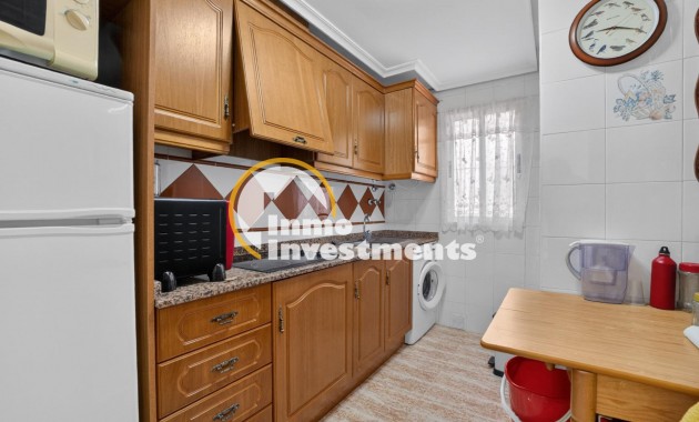Resale - Apartment - Torrevieja - Beach
