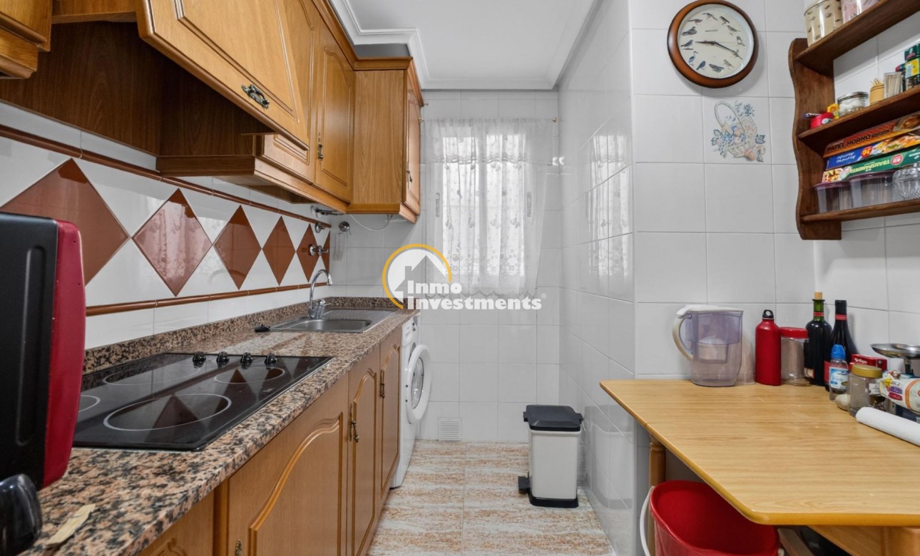 Resale - Apartment - Torrevieja - Beach