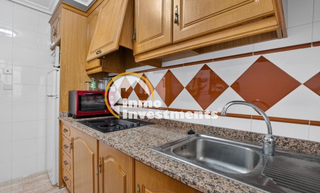 Resale - Apartment - Torrevieja - Beach