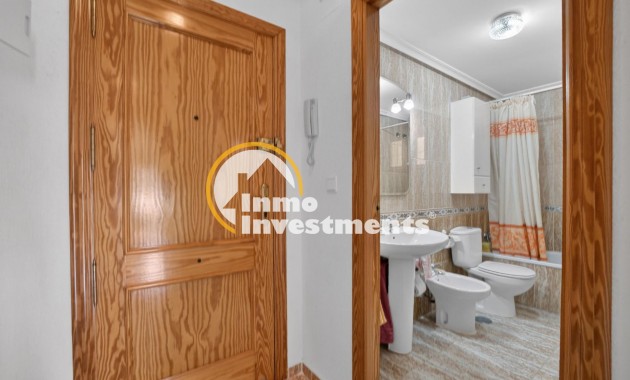 Resale - Apartment - Torrevieja - Beach
