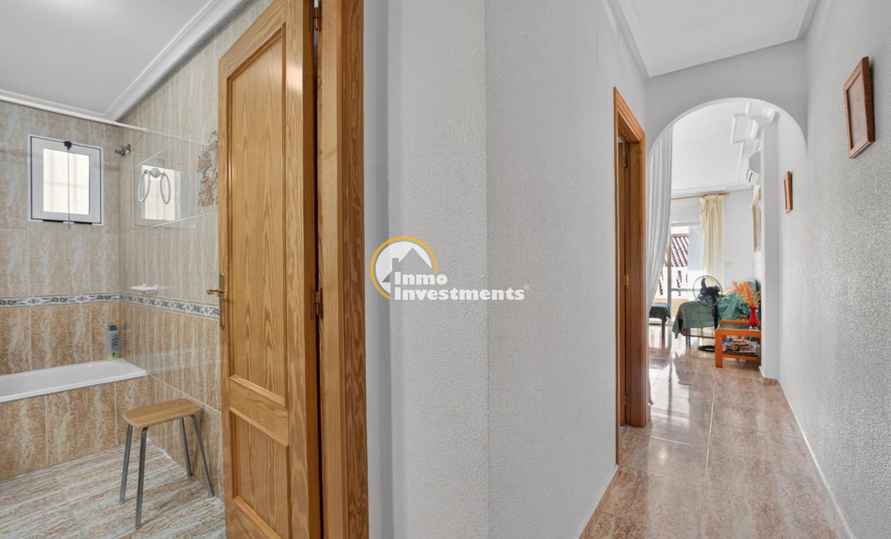 Resale - Apartment - Torrevieja - Beach