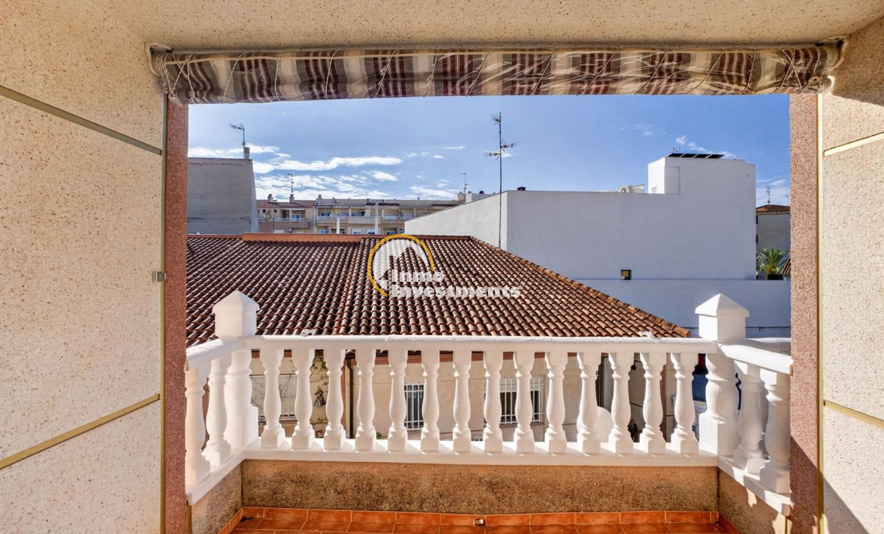 Resale - Apartment - Torrevieja - Beach