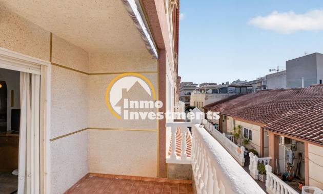 Resale - Apartment - Torrevieja - Beach