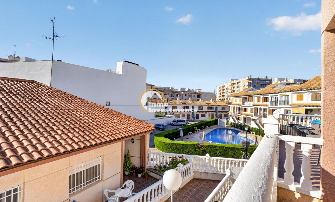 Resale - Apartment - Torrevieja - Beach