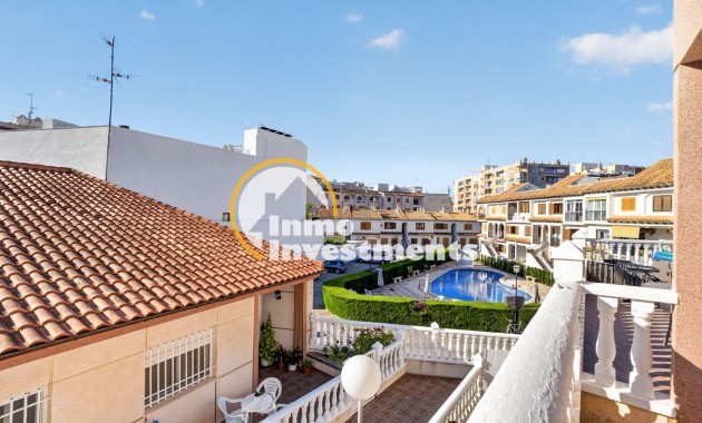 Resale - Apartment - Torrevieja - Beach