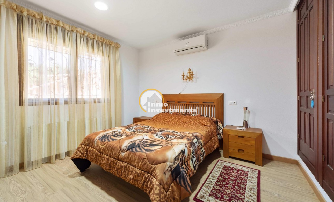 Bestaande bouw - Villa - Campoamor - Campamor strand