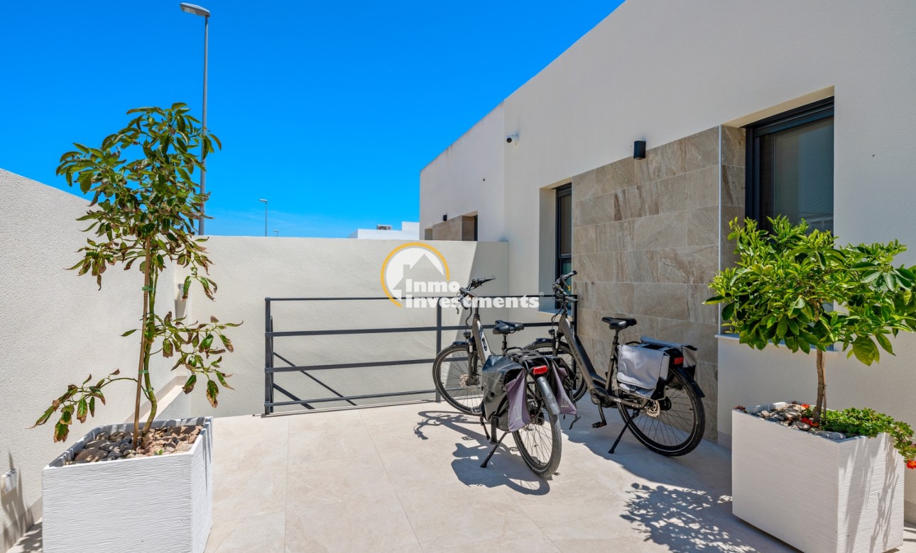 Reventa - Chalet independiente - Daya Nueva