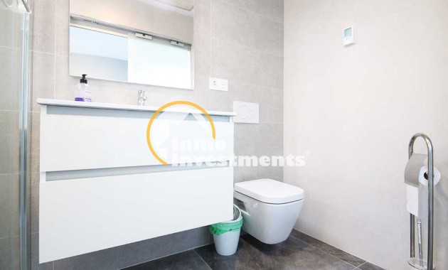 Resale - Apartment - Los Altos