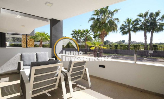 Resale - Apartment - Los Altos