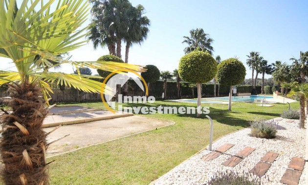 Resale - Apartment - Los Altos